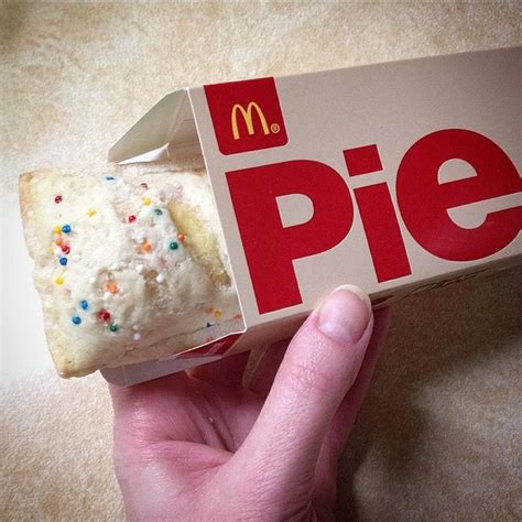 Mcd holiday pie. Things To Know About Mcd holiday pie. 